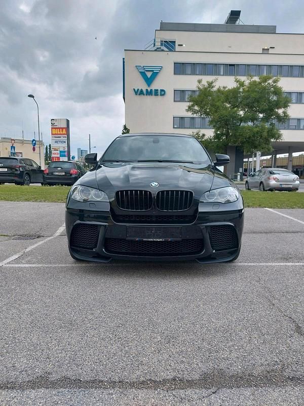 Schwarz Gebraucht 2010 BMW ActiveHybrid X6 SUV | 20.000 € - Bild 1/4