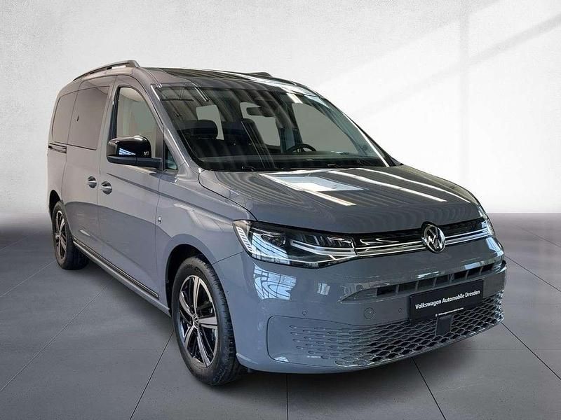 Neu VW Caddy Dark Label 122 PS (89 kW) 2025 Pure grey Van / Kleinbus