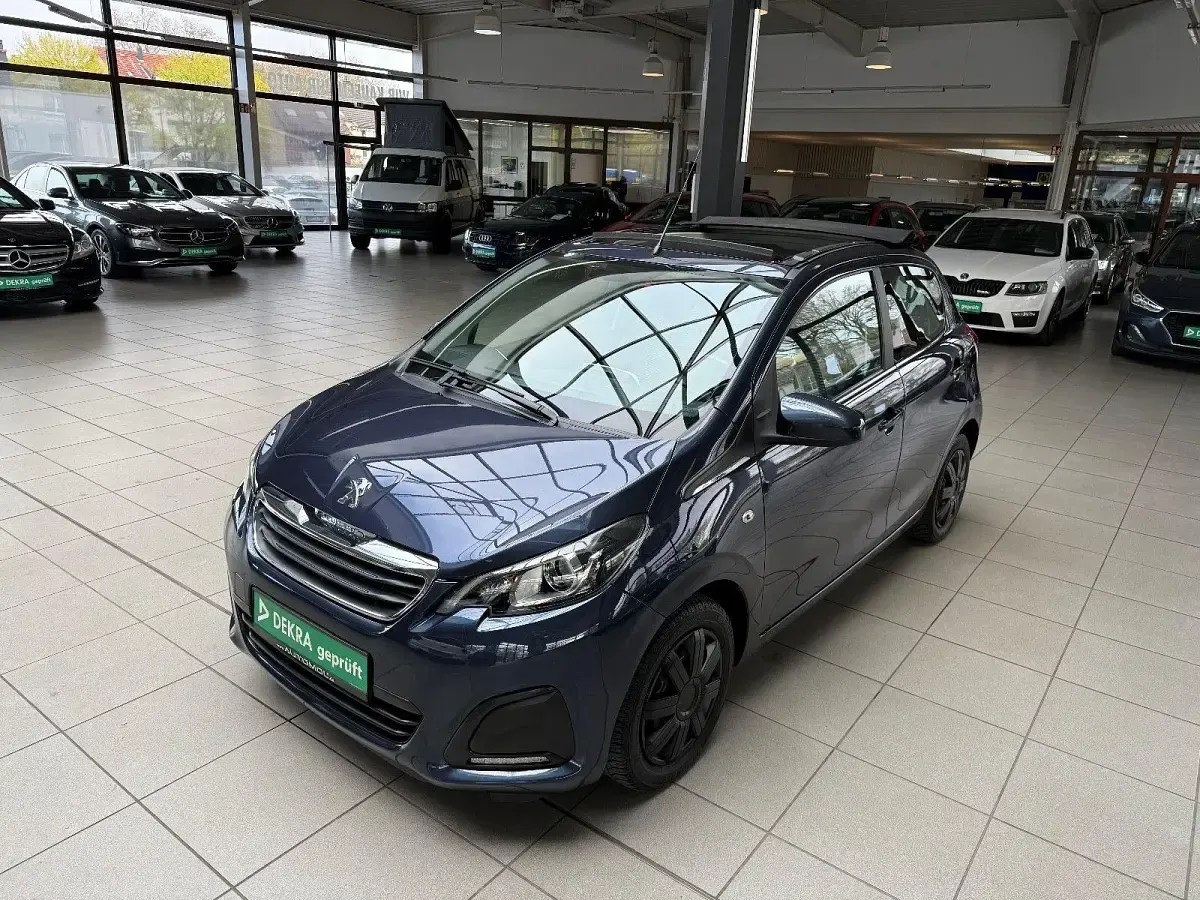 Gebraucht Peugeot 108 Active 69 PS (50 kW) 2014 Blau Limousine