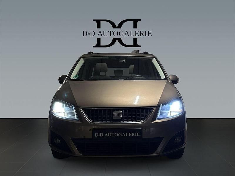 Gebraucht Seat Alhambra 150 PS (110 kW) 2015 Gold Van / Kleinbus