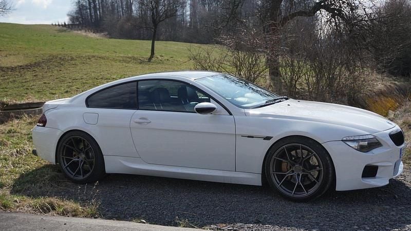 Gebraucht BMW M6 507 PS (372 kW) 2008 Weiß Coupé