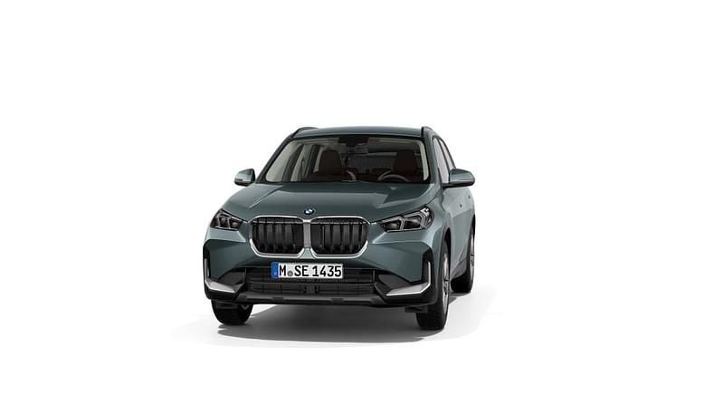 Gebraucht 2025 BMW X1 Efficient Dynamics SUV | 37.760 € (Superpreis) - Bild 1/2