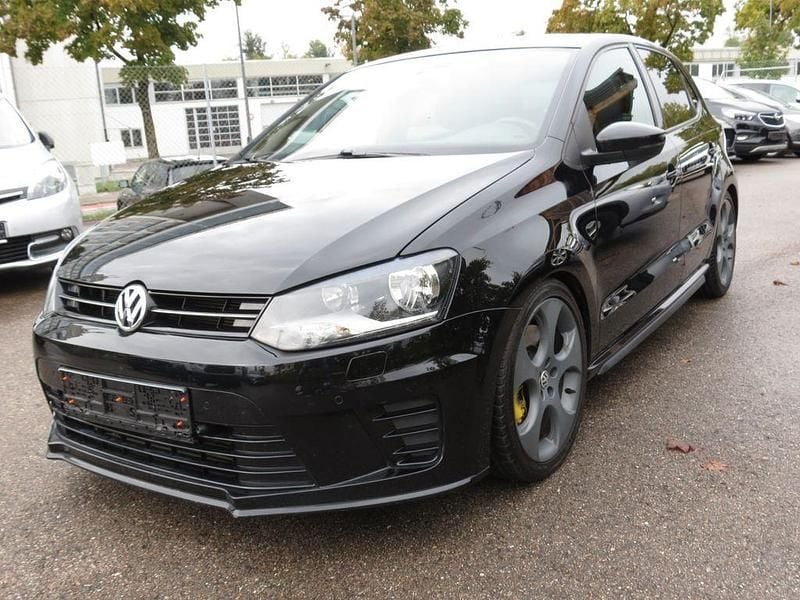 Ebenholzschwarz Gebraucht 2010 VW Polo GTI Limousine | 9.900 € (Fairer Preis) - Bild 1/4