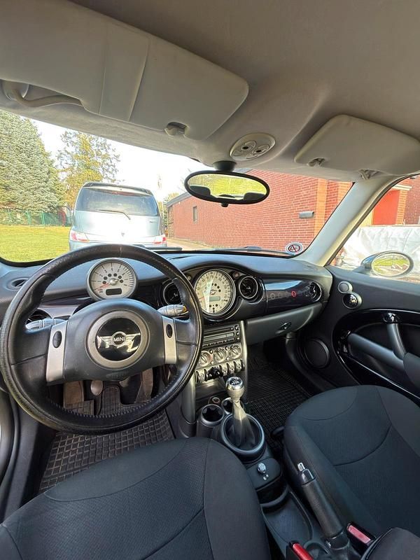 Usado Mini Cooper 90 HP (66 kW) 2006 Prateado Citadino