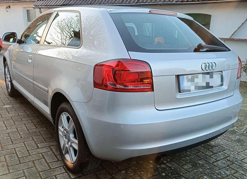 Gebraucht Audi A3 102 PS (75 kW) 2008 Silber Kleinwagen