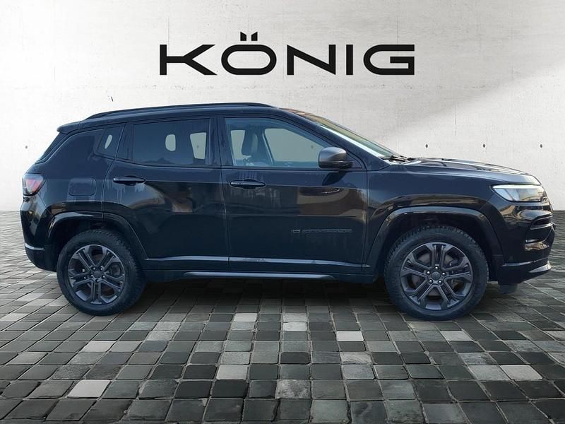 Gebraucht Jeep Compass 180 PS (132 kW) 2021 Schwarz SUV