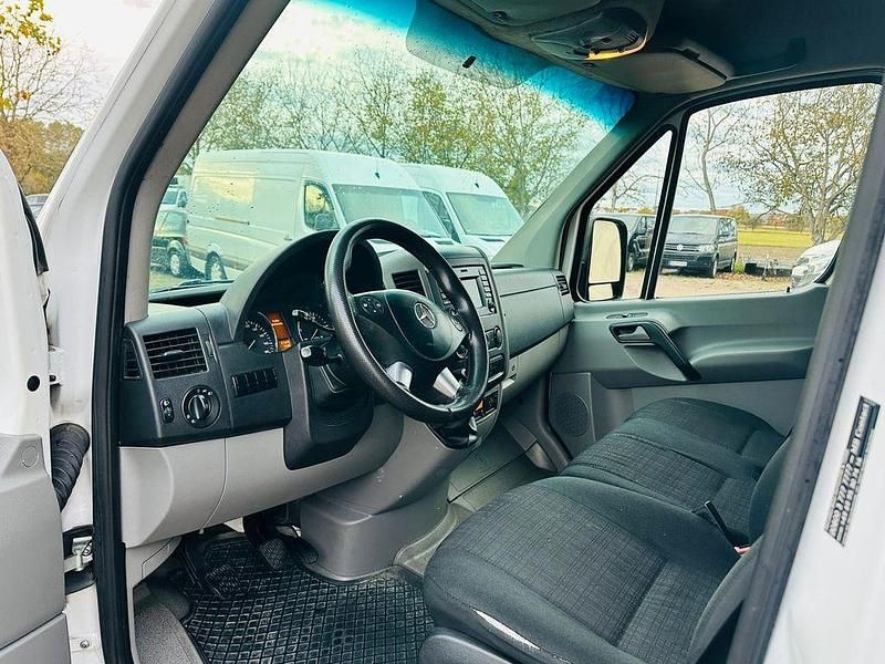 Gebraucht Mercedes Sprinter 163 PS (119 kW) 2018 Weiß Van