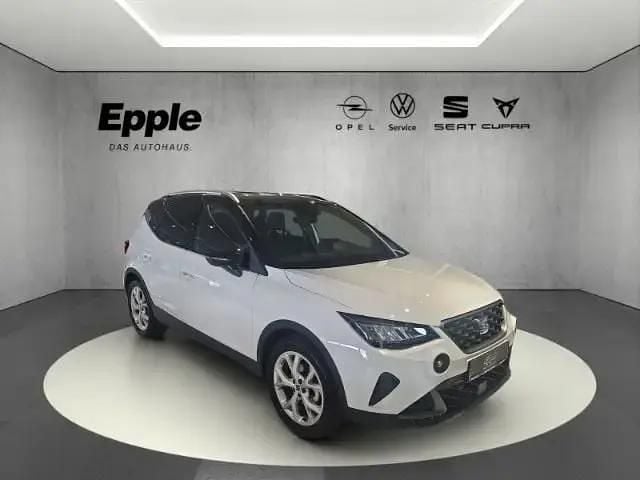 Używany Seat Arona FR 150 KM (110 kW) 2025 SUV