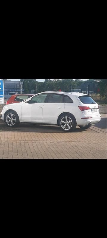 Weiß Gebraucht 2010 Audi Q5 SUV | 15.500 € (Teuer) - Bild 1/4