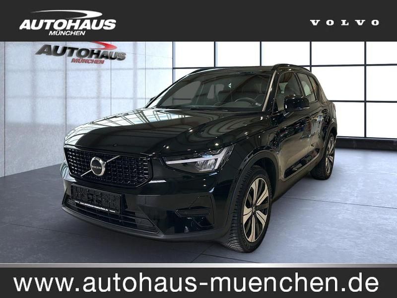 Gebraucht Volvo XC40 Plus 211 PS (155 kW) 2022 Onyx black (metallic) SUV