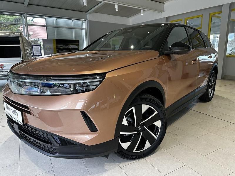 Braun Neu 2025 Opel Grandland X SUV | 35.950 € (Etwas zu teuer) - Bild 1/4