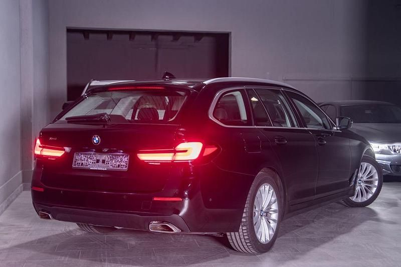 Second-hand BMW 520 190 CP (139 kW) 2022 Negru Break