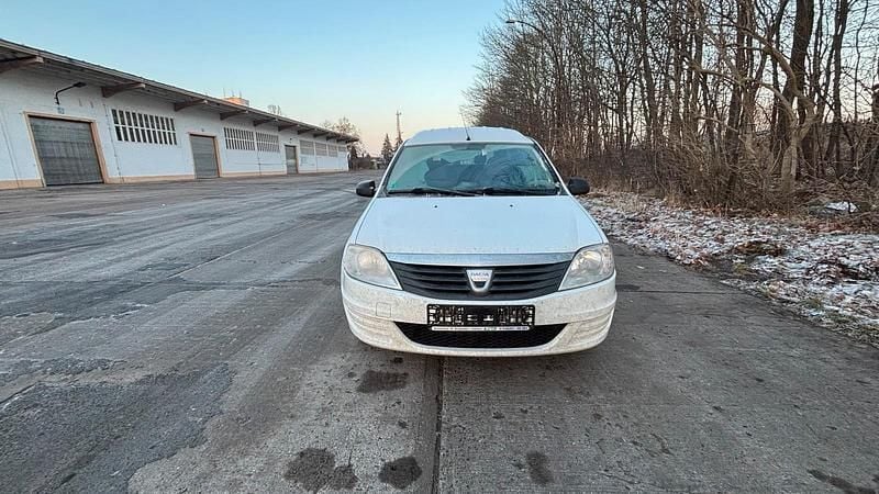 Gebraucht Dacia Logan 86 PS (63 kW) 2010 Weiß Van / Kleinbus
