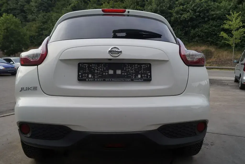 Gebraucht Nissan Juke N-Connecta 116 PS (85 kW) 2016 Weiß SUV