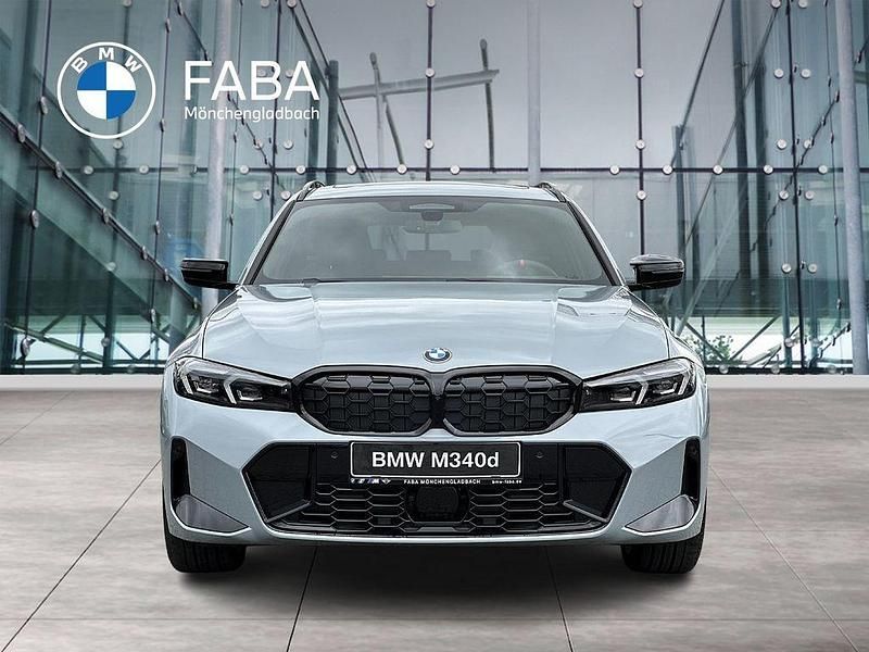 Neu BMW M340 M Sport 340 PS (250 kW) 2026 Grau Limousine