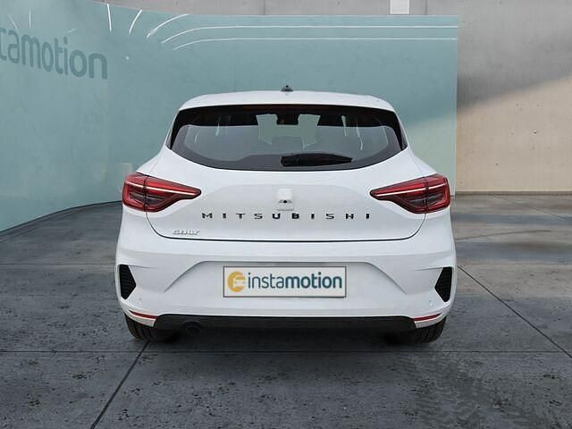 Gebraucht Mitsubishi Colt Plus 91 PS (66 kW) 2024 Weiß Limousine