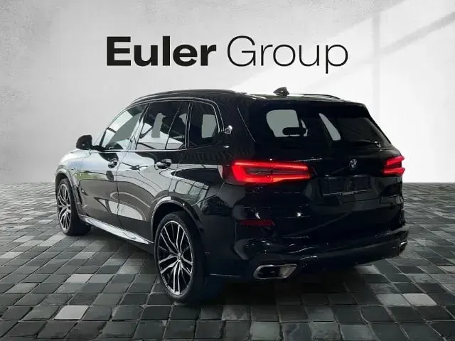 Gebraucht BMW X5 M Sport 286 PS (210 kW) 2023 Schwarz SUV