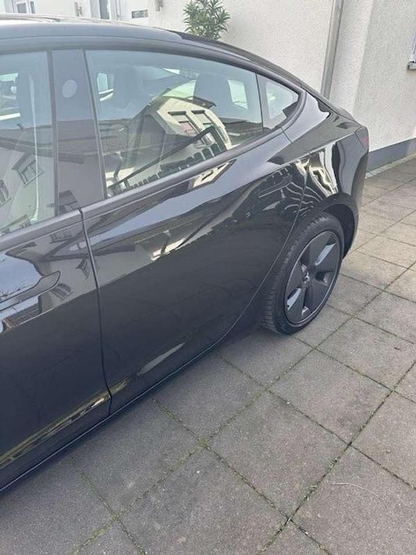 Gebraucht Tesla Model 3 Standard Range Plus 225 kW (306 PS) 2021 Schwarz Limousine