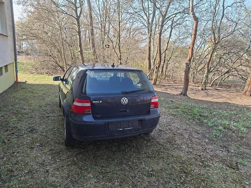 Gebraucht VW Golf IV 75 PS (55 kW) 2003 Blau Limousine