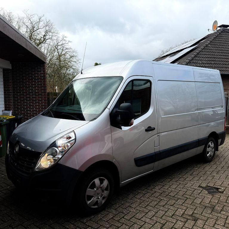 Gebraucht Renault Master 131 PS (96 kW) 2019 Silber