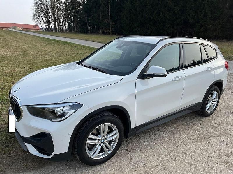 Gebraucht BMW X1 Advantage 192 PS (141 kW) 2019 Weiß SUV