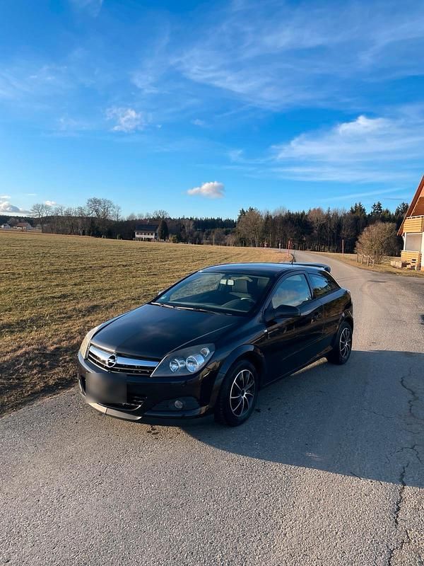 Gebraucht Opel Astra GTC 105 PS (77 kW) 2006 Schwarz Coupé