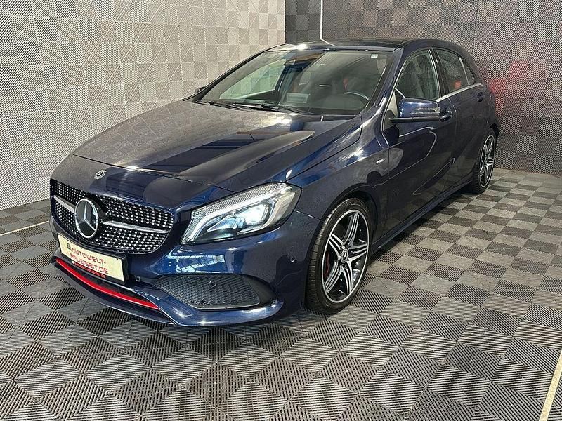 Gebraucht Mercedes A250 AMG 218 PS (160 kW) 2017 Blau Limousine