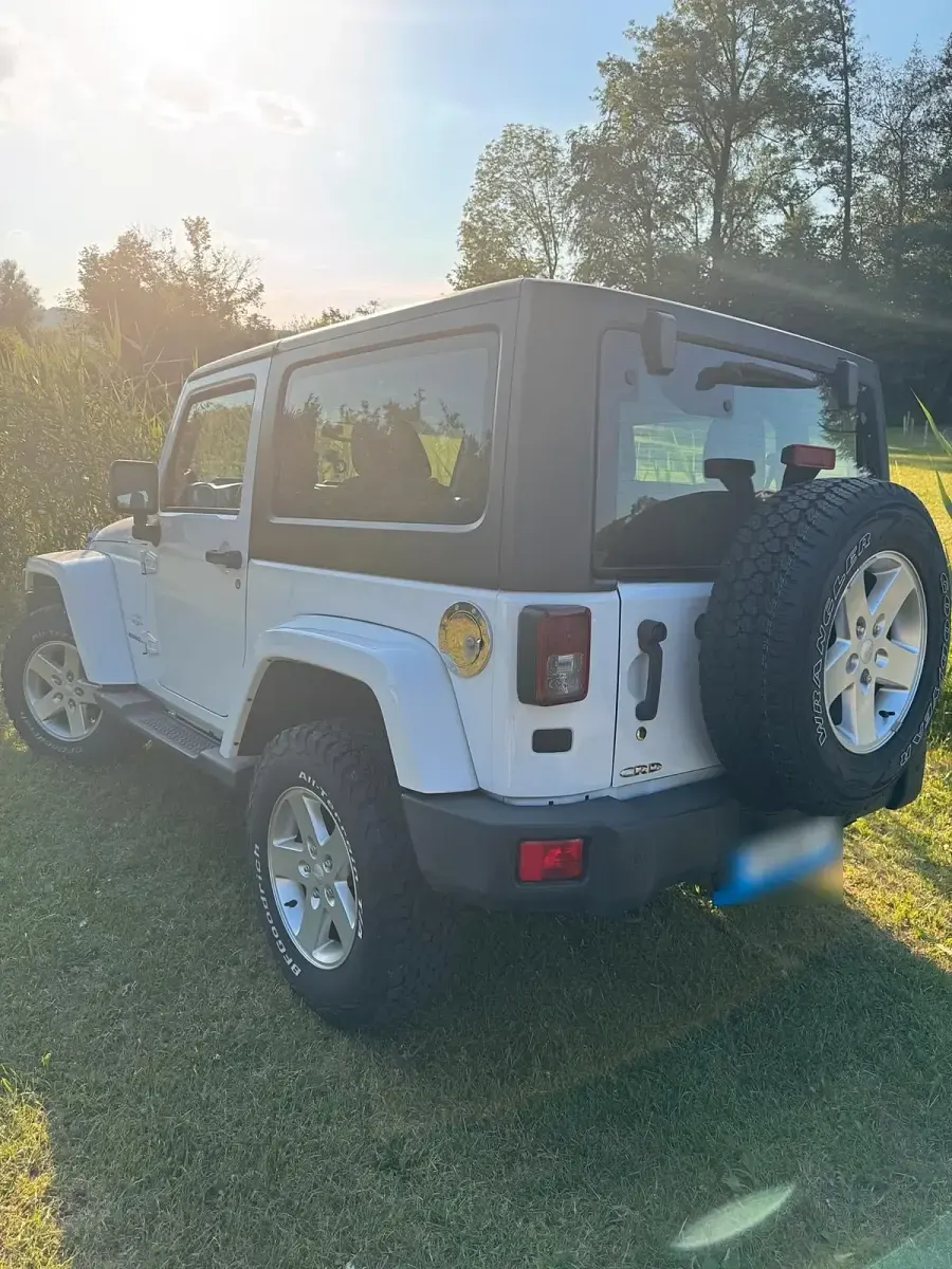Gebraucht Jeep Wrangler Sahara 200 PS (147 kW) 2014 Weiß SUV