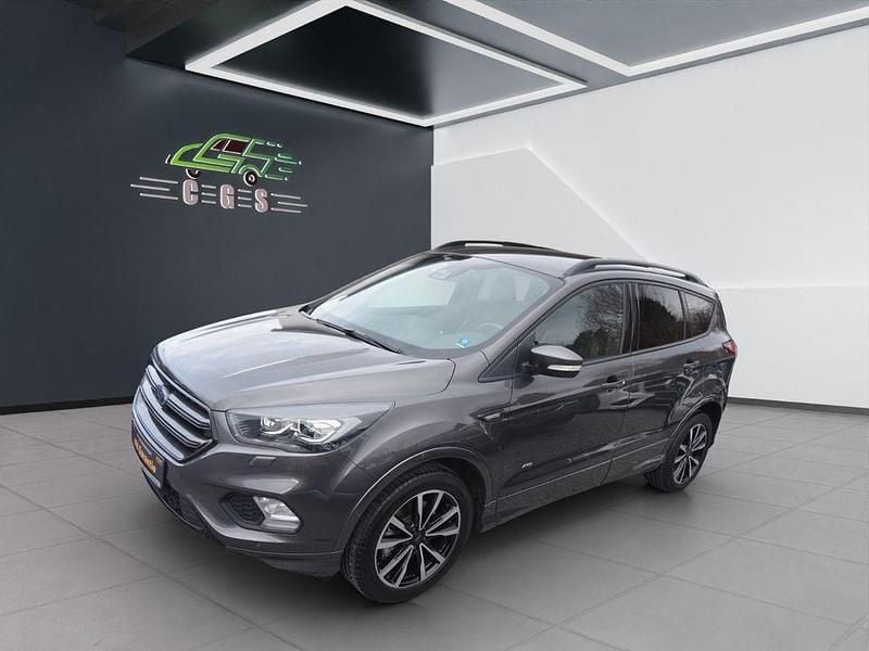 Gebraucht Ford Kuga ST-Line 179 PS (131 kW) 2018 Grau SUV