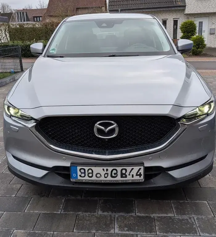 Second-hand Mazda CX-5 Exclusive-Line 150 CP (110 kW) 2018 Argintiu SUV