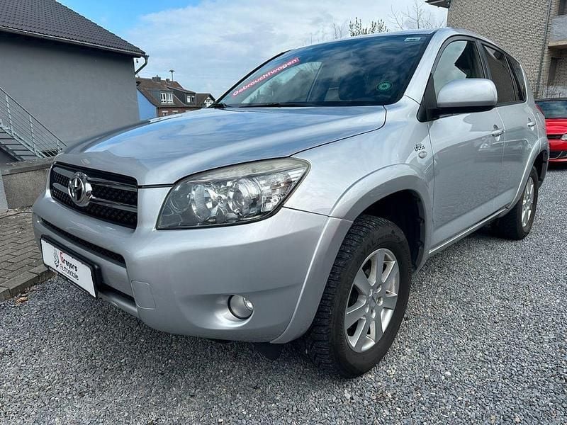 Gebraucht Toyota RAV4 Executive 177 PS (130 kW) 2009 Silber SUV