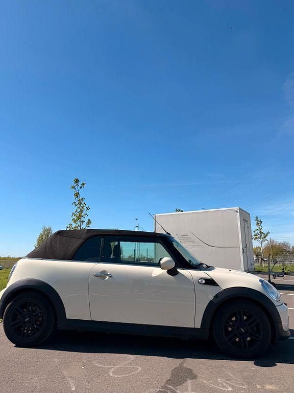 Second-hand Mini ONE Pepper 98 CP (72 kW) 2015 Alb Hatchback