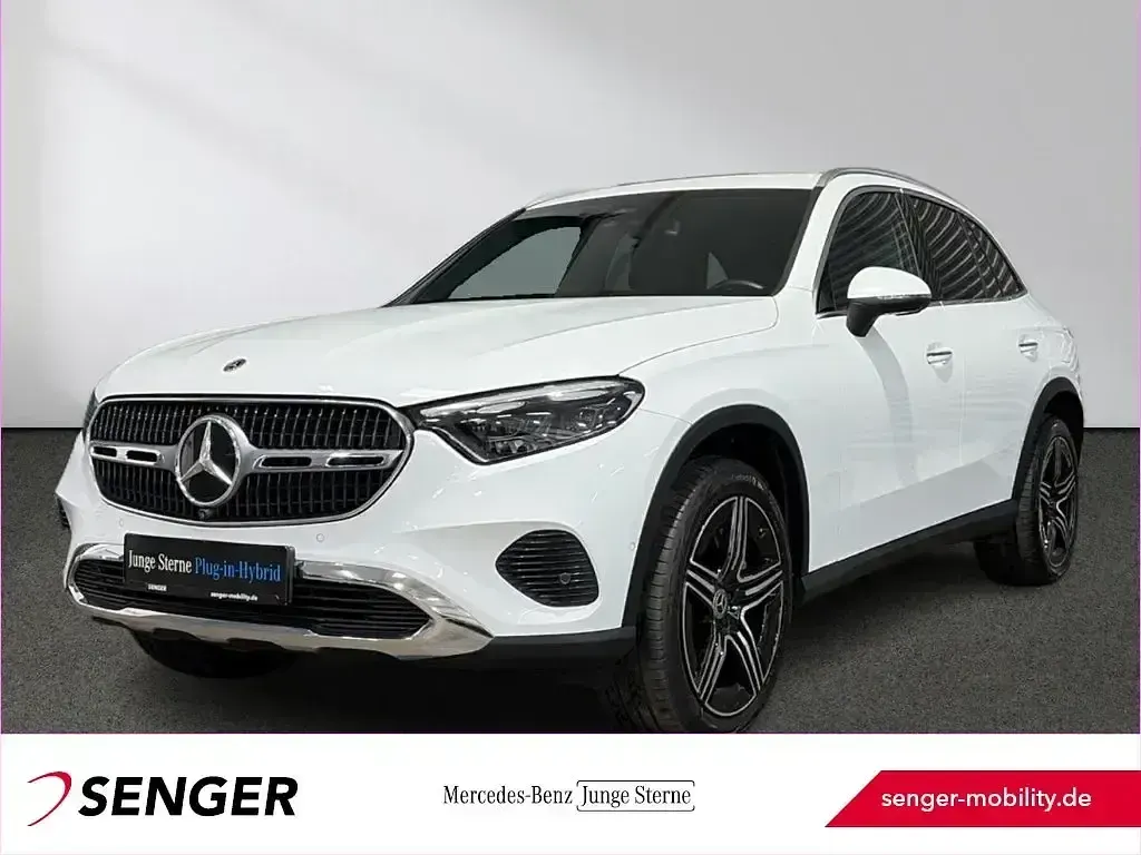 Gebraucht Mercedes GLC300e Avantgarde 333 PS (244 kW) 2023 SUV