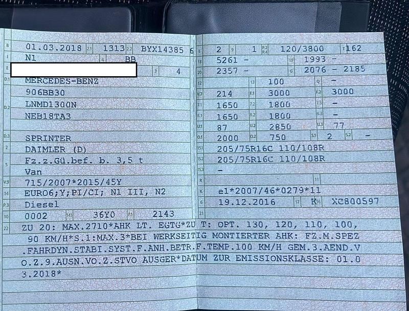 Gebraucht Mercedes Sprinter 163 PS (119 kW) 2018 Grau Van