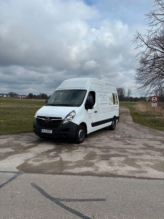 Gebraucht Opel Movano 136 PS (100 kW) 2020 Weiß Van / Kleinbus