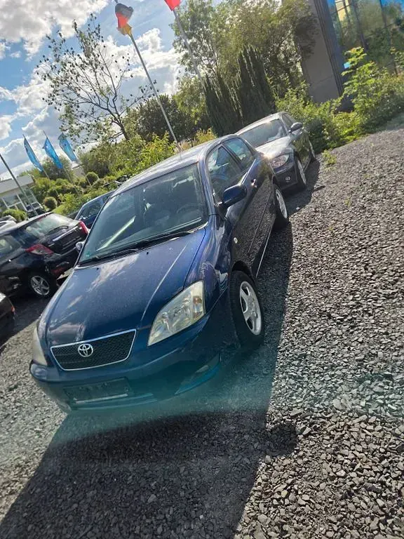 Gebraucht Toyota Corolla 110 PS (80 kW) 2004 Blau Limousine