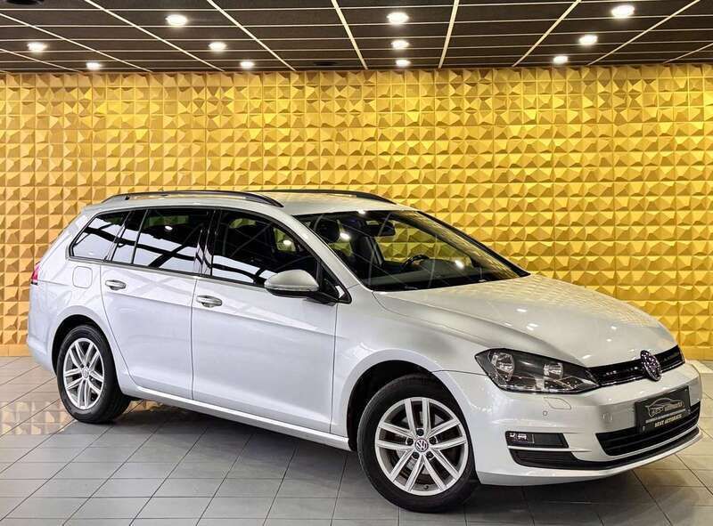 Silber Gebraucht 2014 VW Golf VII Comfortline Kombi | 9.250 € (Guter Preis) - Bild 1/4