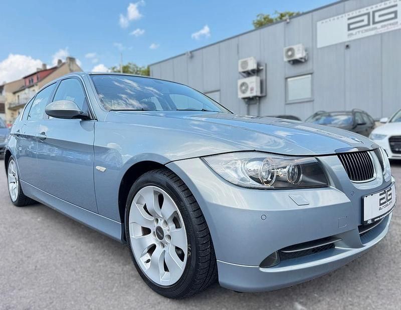 Grau Gebraucht 2006 BMW 330 Performance Limousine | 13.990 € (Etwas zu teuer) - Bild 1/4
