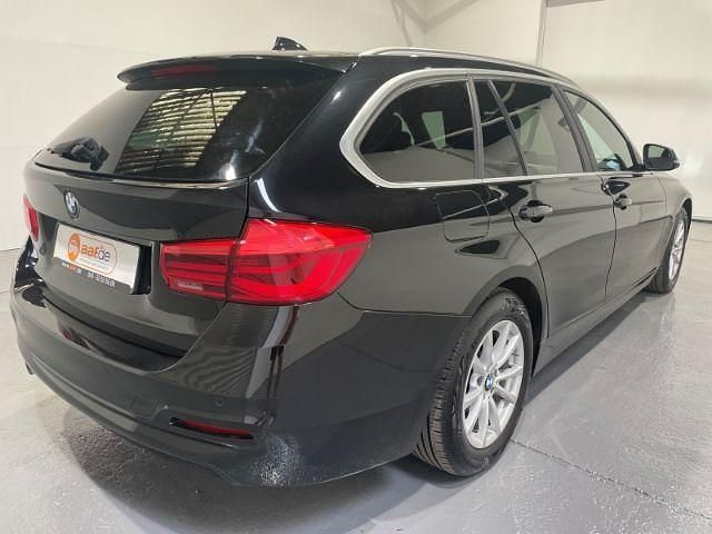 Gebraucht BMW 318 Advantage 150 PS (110 kW) 2018 Schwarz Kombi