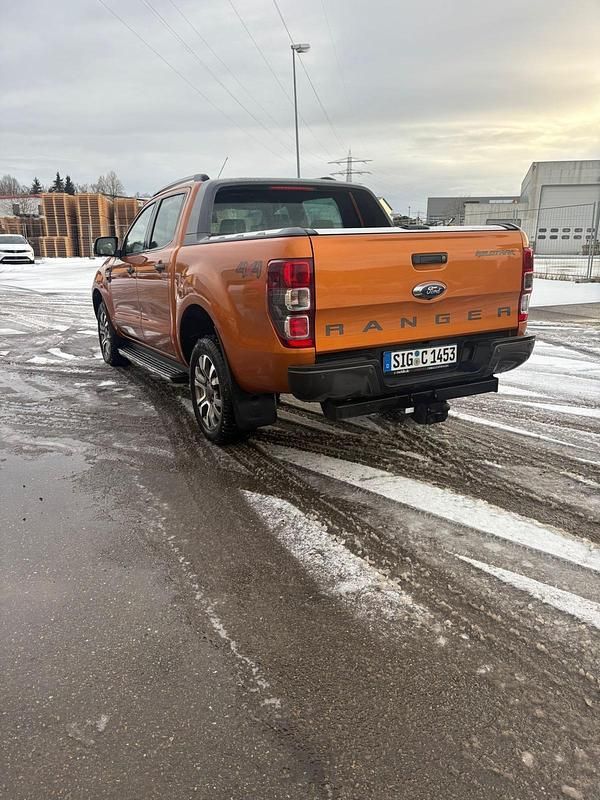 Gebraucht Ford Ranger Wildtrack 200 PS (147 kW) 2018 Orange Abholung