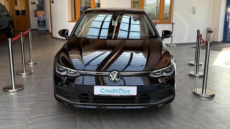 Gebraucht VW Golf VIII Move 150 PS (110 kW) 2023 Deep black Limousine