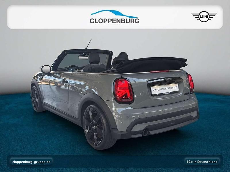 Gebraucht Mini Cooper Cabriolet 136 PS (100 kW) 2022 Moonwalk grey Cabrio