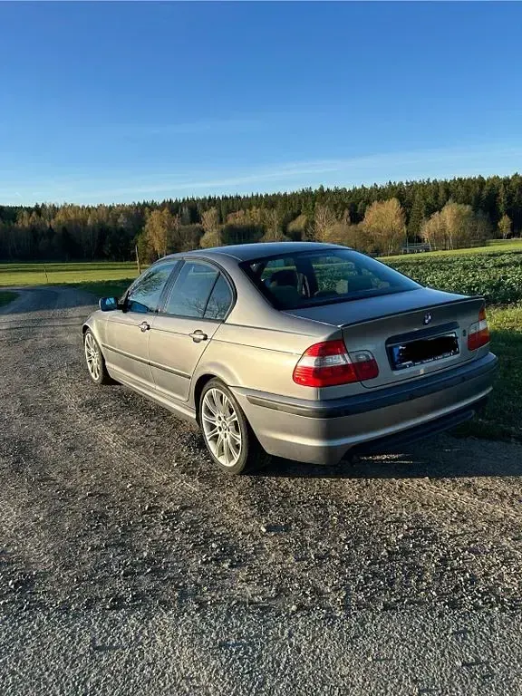 Gebraucht BMW 320 M Sport 150 PS (110 kW) 2003 Grau Limousine