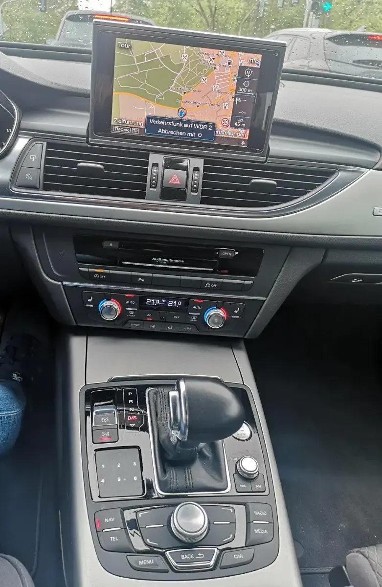 Second-hand Audi A6 245 CP (180 kW) 2012 Negru Break