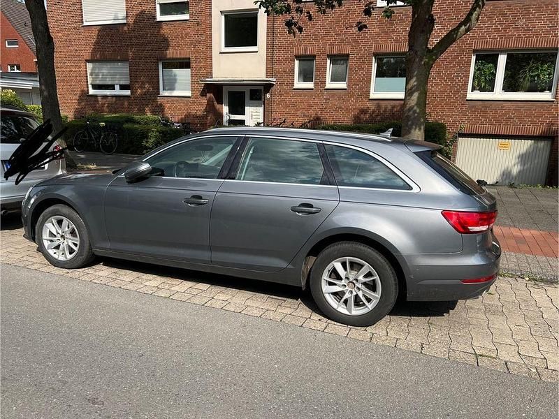 Gebraucht Audi A4 150 PS (110 kW) 2016 Grau Kombi