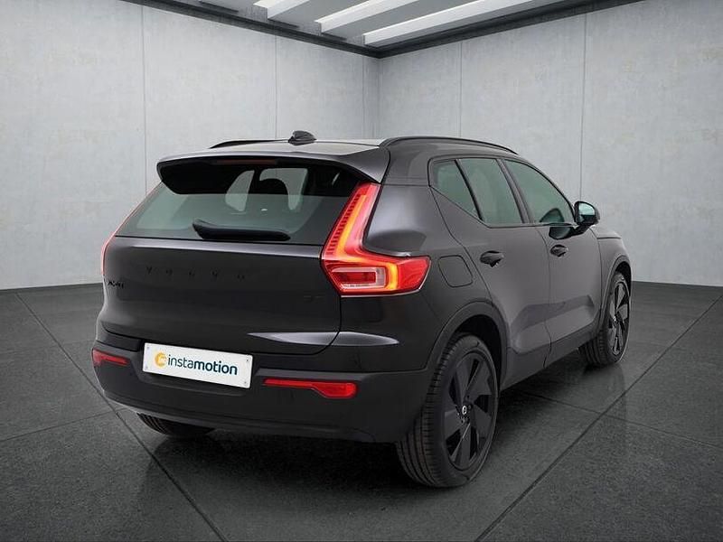 Gebraucht Volvo XC40 163 PS (119 kW) 2025 Schwarz SUV