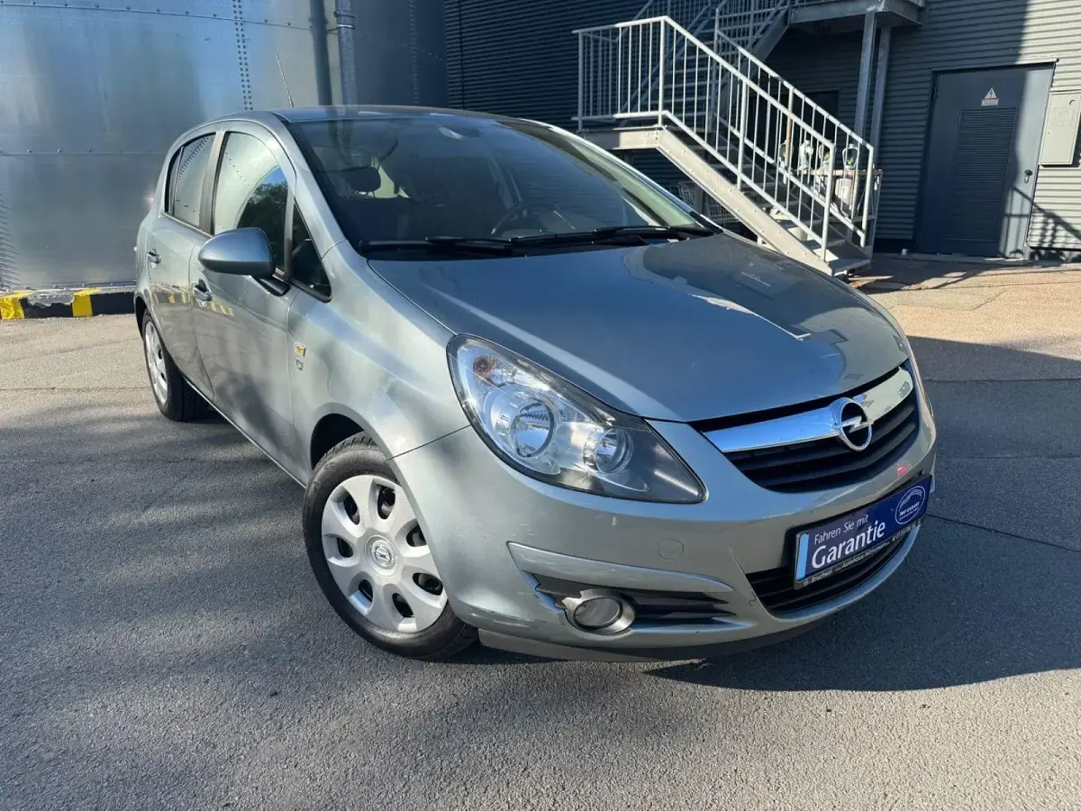 Używany Opel Corsa 87 KM (63 kW) 2010 Szary Hatchback