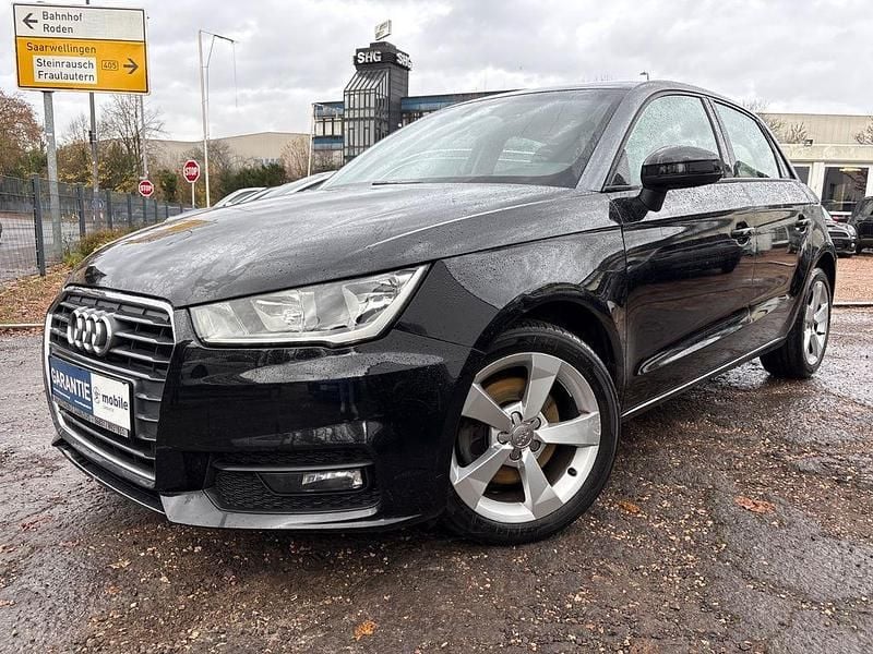 Schwarz Gebraucht 2016 Audi A1 Sportback Sport Kleinwagen | 8.400 € (Guter Preis) - Bild 1/4