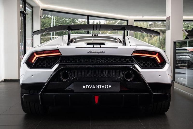 Gebraucht Lamborghini Huracán 639 PS (469 kW) 2017 Weiß