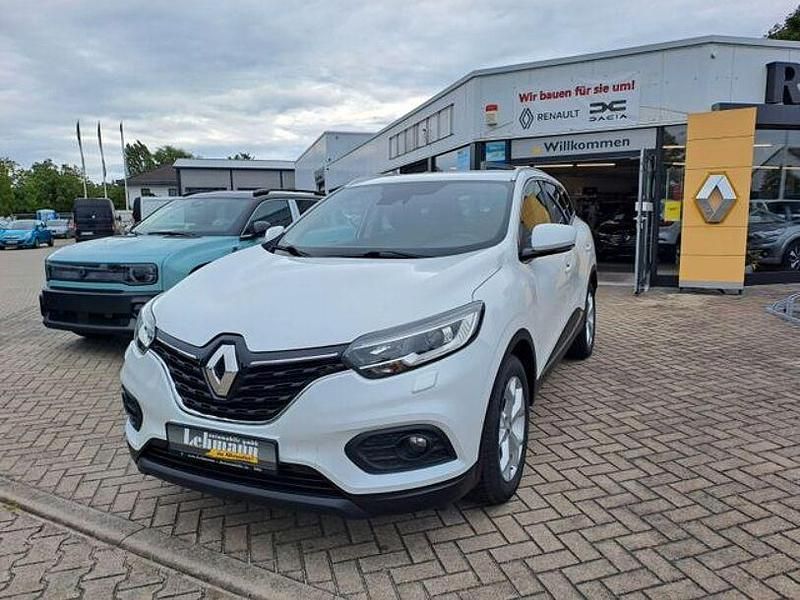 Weiß Gebraucht 2019 Renault Kadjar Business SUV | 17.850 € (Etwas zu teuer) - Bild 1/4